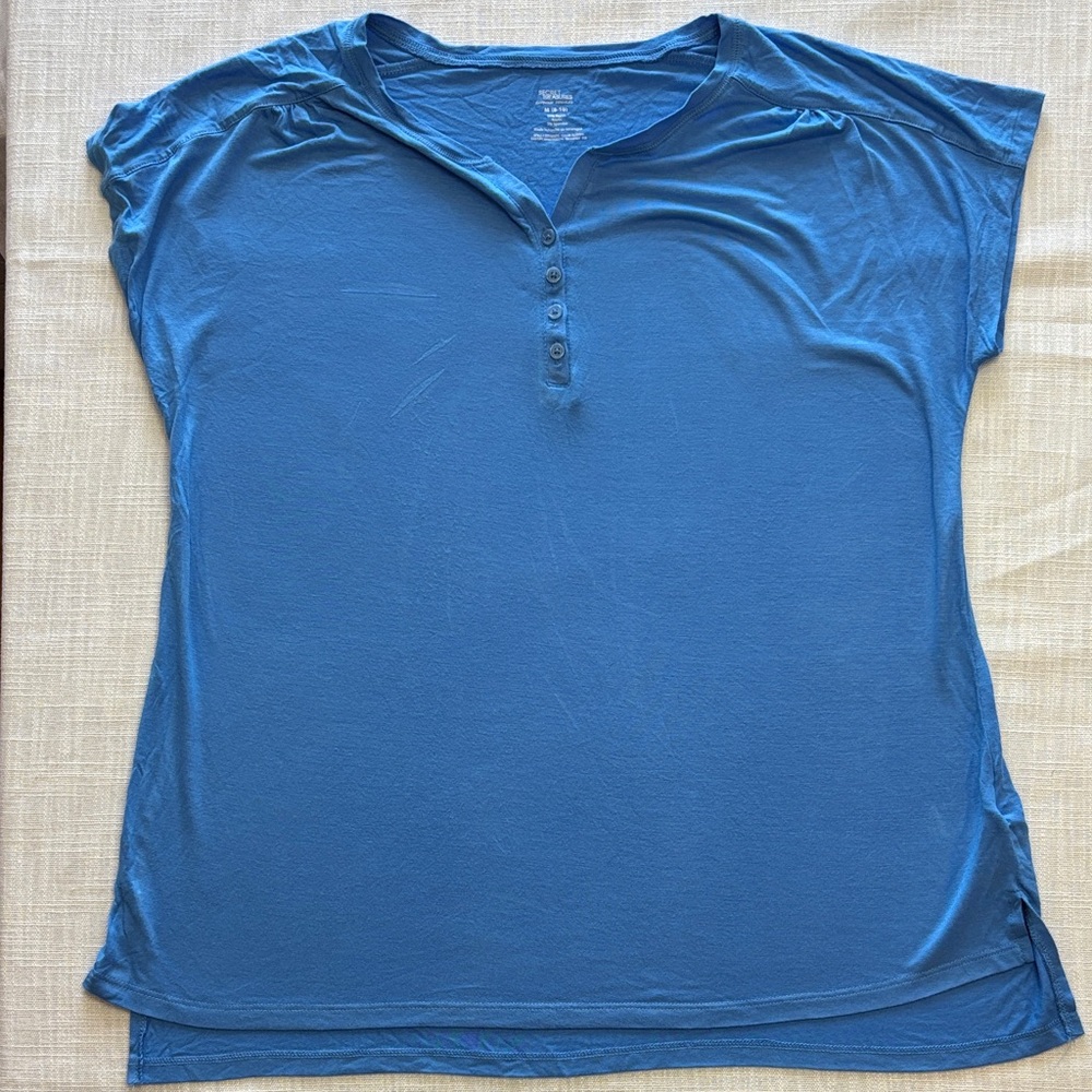 Secret Treasures Blue Short Sleeve Top